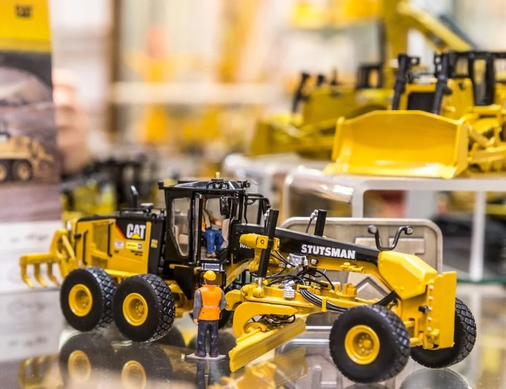 CATERPILLAR ミニカー 4台セット Caterpillar's Series - Part 2: Passion and Inspiration to Create a